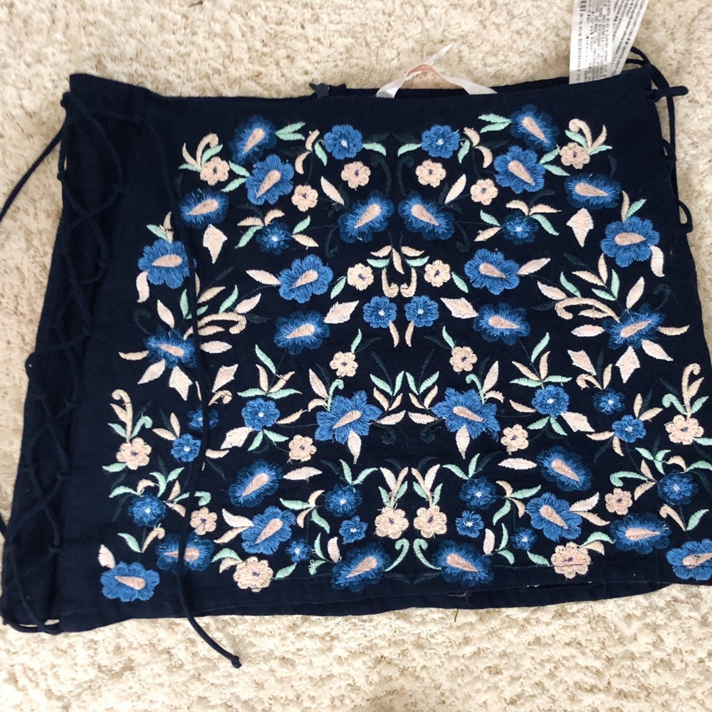 Zara embroidered skirt!!